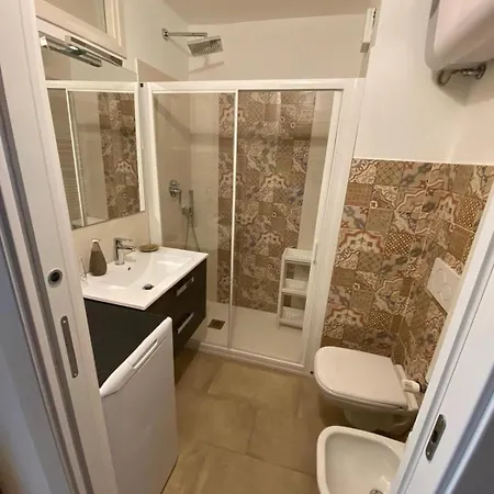 Two-room In The Heart Of *
